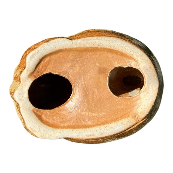 Vintage Farmhouse Hen - Picture 5 of 6